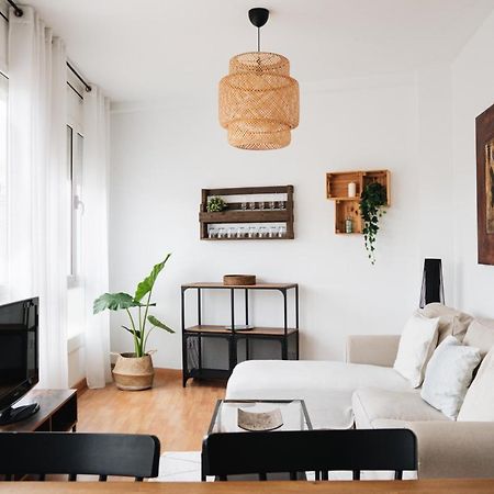 Sunny And Modern Apartment Ideal For Groups Barcelona Exteriér fotografie