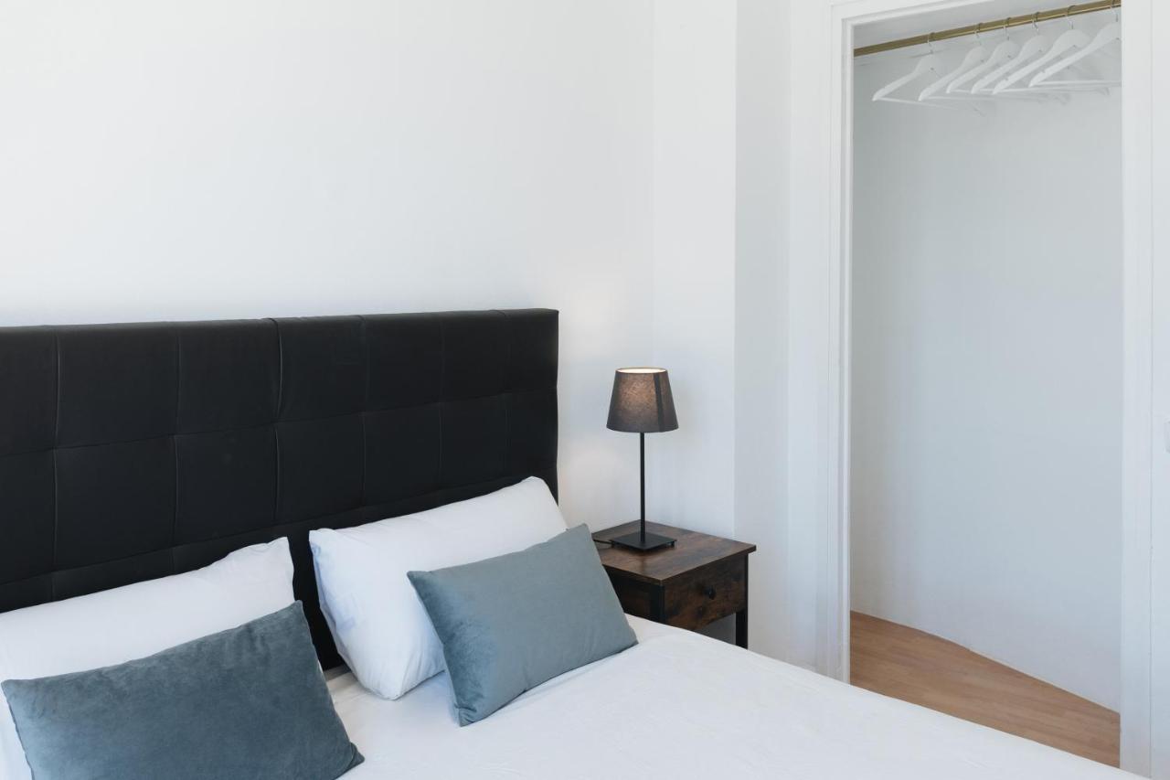 Sunny And Modern Apartment Ideal For Groups Barcelona Exteriér fotografie