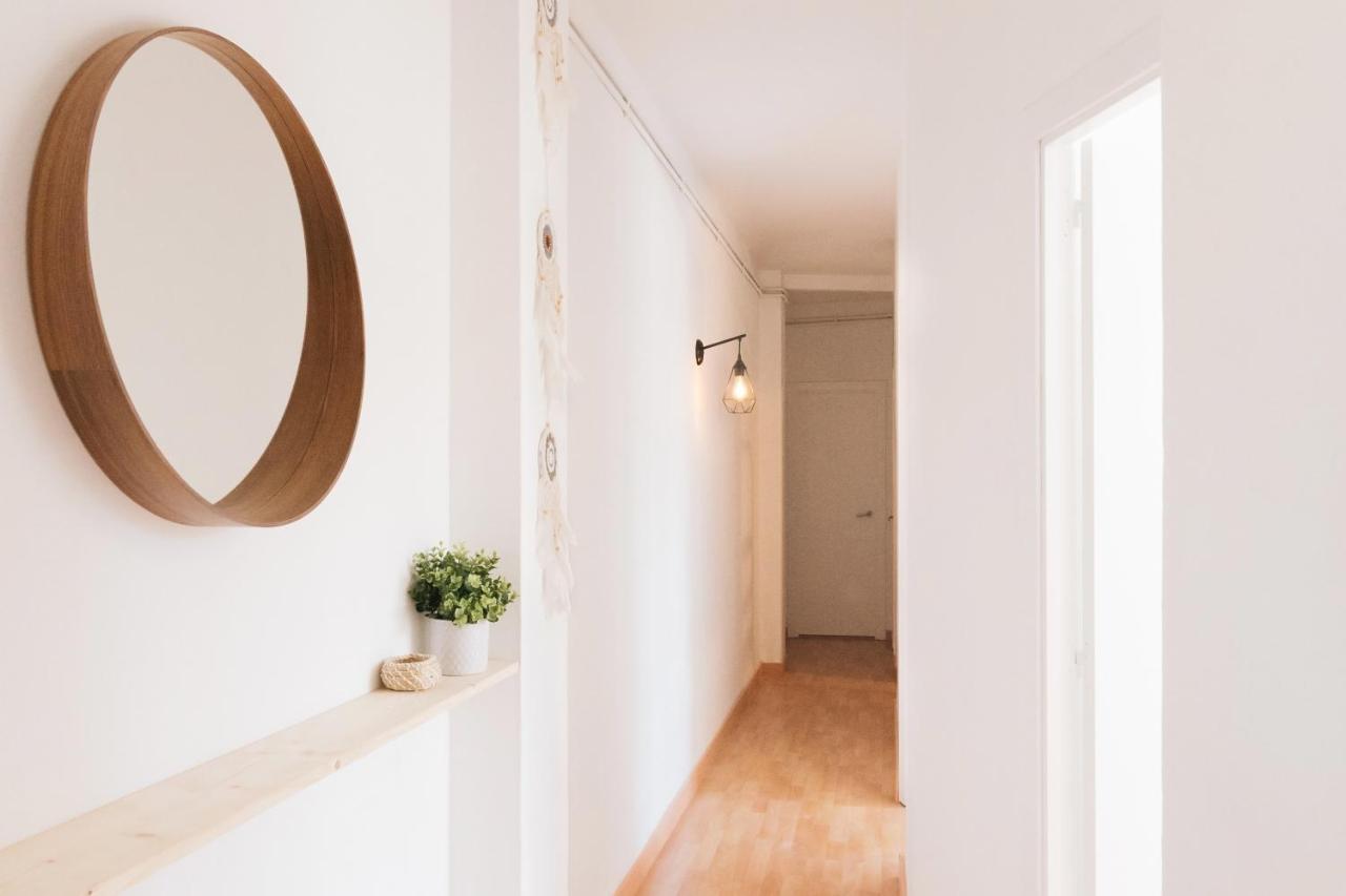 Sunny And Modern Apartment Ideal For Groups Barcelona Exteriér fotografie