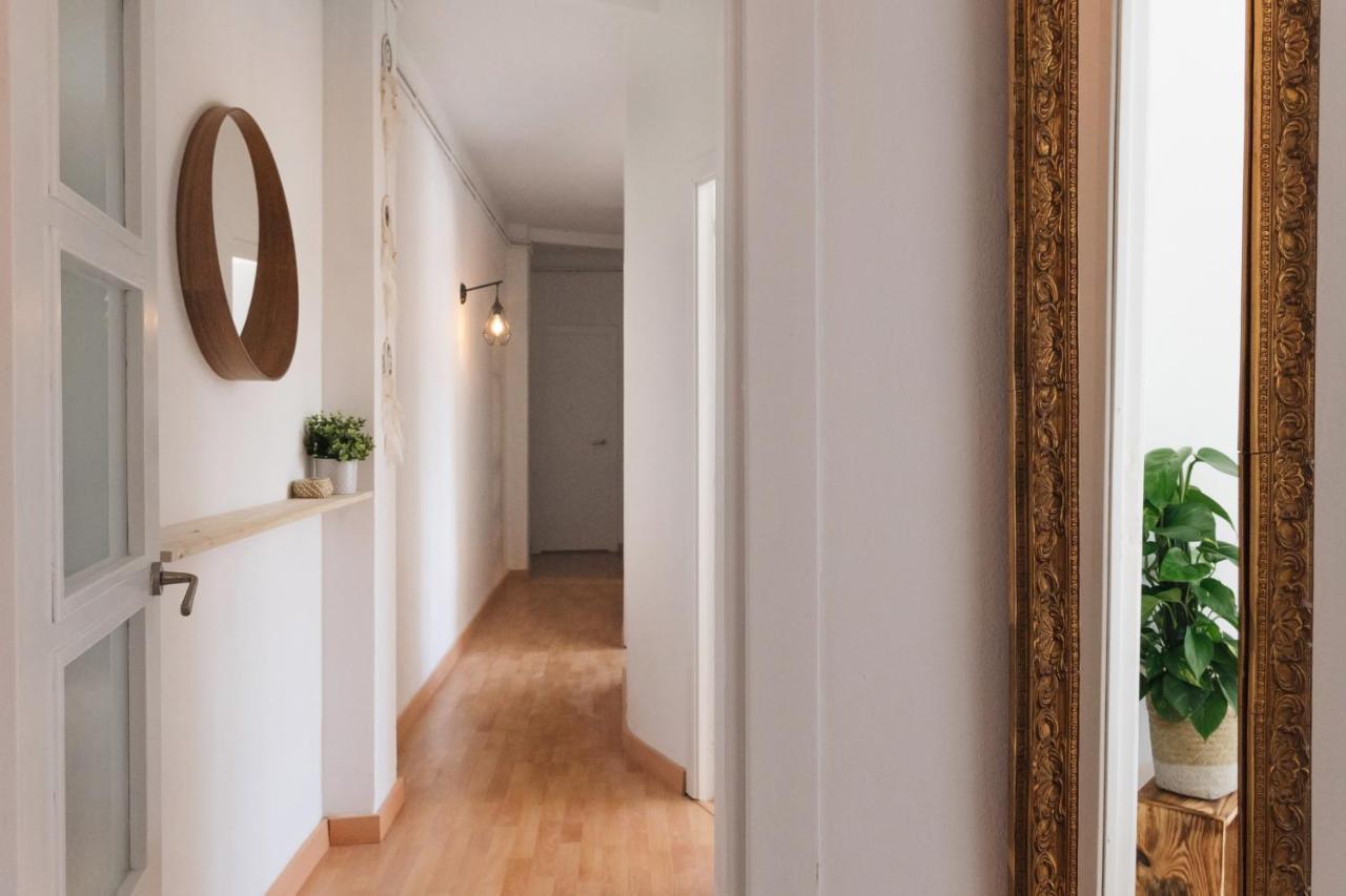Sunny And Modern Apartment Ideal For Groups Barcelona Exteriér fotografie