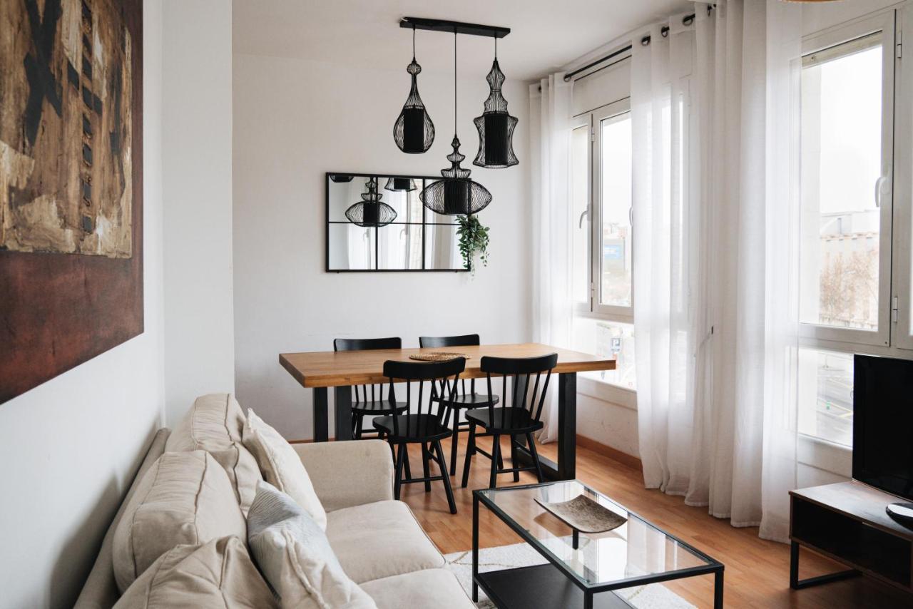 Sunny And Modern Apartment Ideal For Groups Barcelona Exteriér fotografie